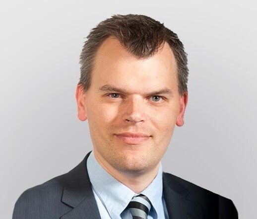 Dr Robert Barker